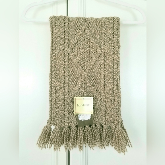 Carraig Donn Accessories - Carraig Donn Greenish Tan Beige Marled Merino Wool Scarf Ireland NWT FLAW
